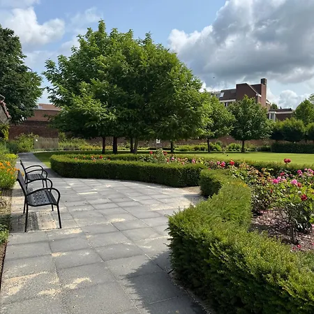 Maria Hart Bed & Breakfast Weert