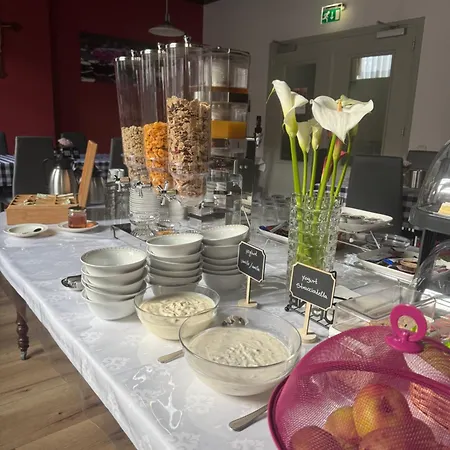 Maria Hart Bed & Breakfast Weert