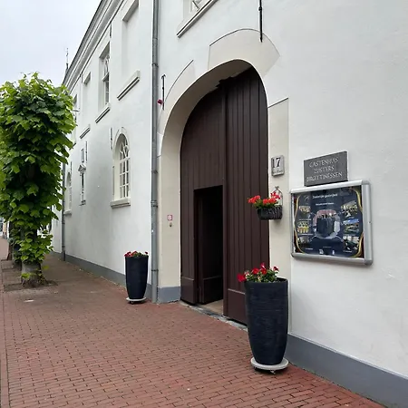 Maria Hart Oda ve Kahvaltı