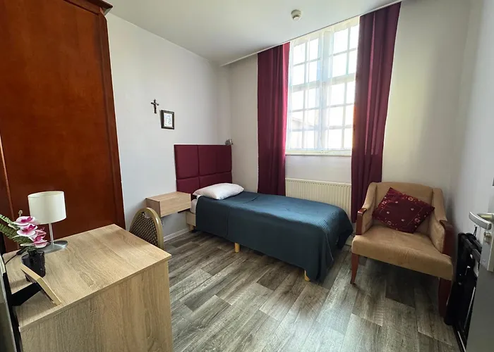 Maria Hart B&B 비어트